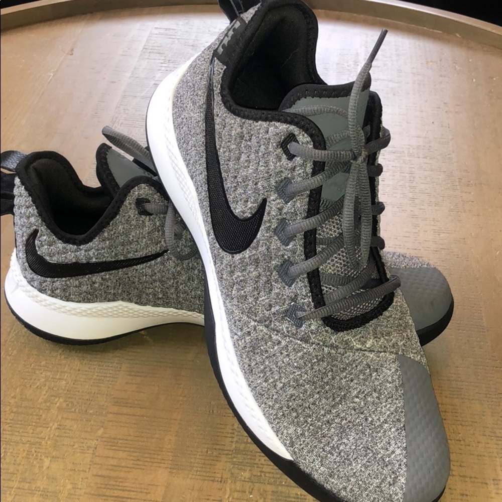 Men’s size 12 men’s Nike Air  “witness”